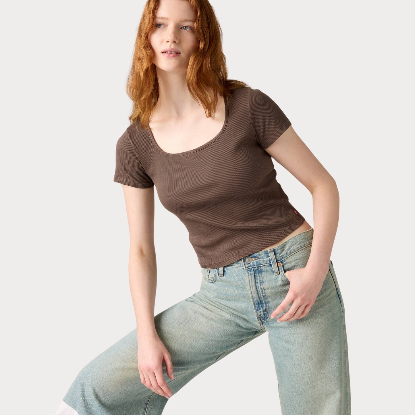 Футболка ESSENTIAL SQRD NECK TEE FA180896 GARMEN